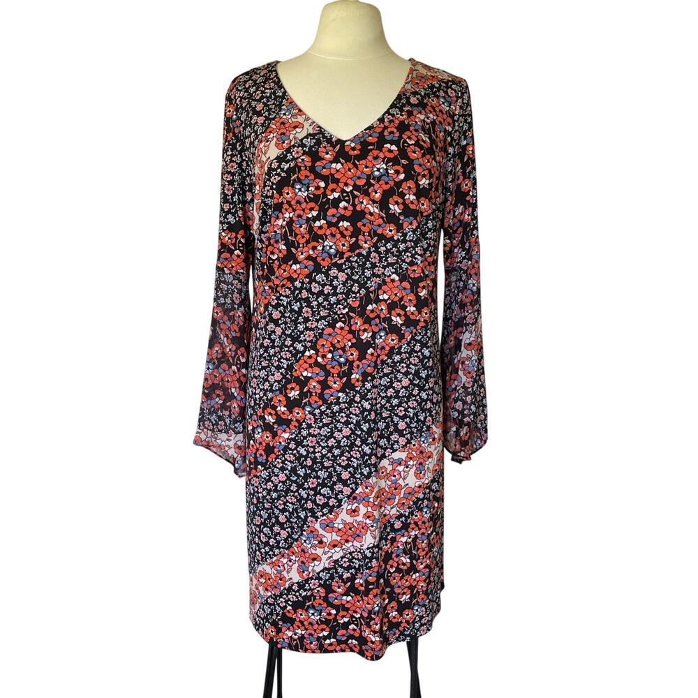 Westport 1962 Red White Blue Floral V-Neck Dress Ribbon Keyhole Flutter Sleeves